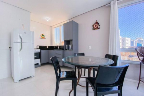 Apto de 3 dormitórios com ótima localização-0154